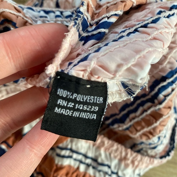 NWOT - Stylehouse Shirred Tube Top from The Buckle - Size Large - Picture 7 of 7